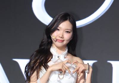 [포토] 나빌레라 멜로디, 수줍은 하트