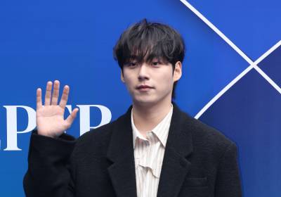 [포토] 윤재찬, 훈훈한 분위기에 따뜻해지는 현장