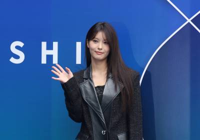 [포토] 모모랜드 아인, 사랑스러운 손인사