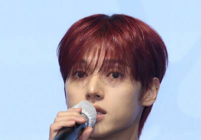 [포토] 인사말 하는 에이티즈 우영