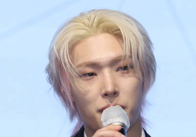 [포토] 인사말 하는 에이티즈 민기