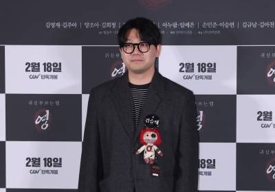 [포토] 포즈 취하는 김승태 감독