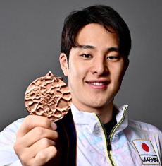 '아내·두 딸 두고 충격 불륜' 일본 수영 국가대표, 결국 이혼 파국→부부 동시 입장 발표