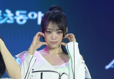 [포토] QWER 시연, 더 예뻐졌네