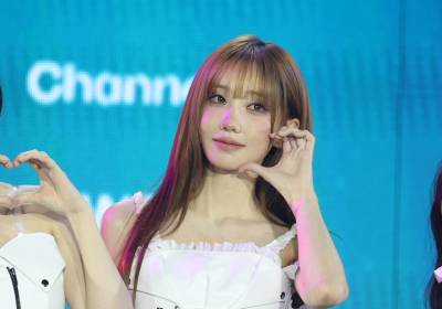 [포토] QWER 마젠타, 여신 분위기