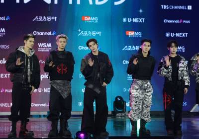 [포토] 엔하이픈, 엔진~ 우리 왔어요~