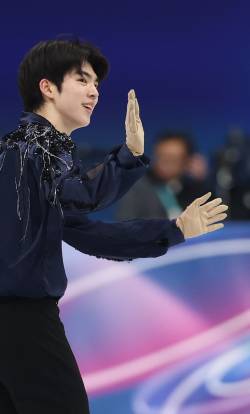 “선호하는 얼음은 아냐” 차준환도 빙질 논란에 입 열었다 [2026 밀라노]