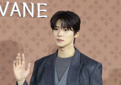 [포토] 문상민, 훈훈한 손인사