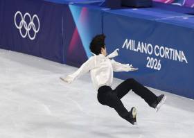 ‘아 0.98점’ 남자 싱글 최고 성적 올린 차준환 “4번째 올림픽? 지금은 일단 휴식!” [2026 밀라노]