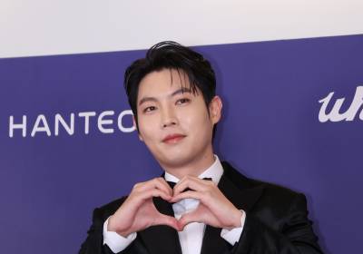 [포토] 손태진, 손하트도 섹시하게