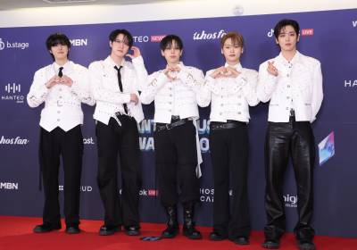 [포토] 위아이, 멋진 프린스들