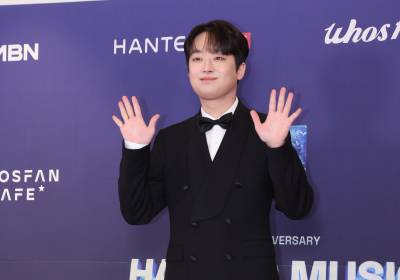 [포토] 이찬원, 멋진 슈트핏