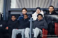 훈련 금지 당하자 국경 탈출…스털링 합류 위해 페예노르트, 벨기에행