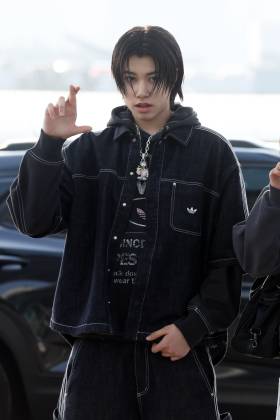  롱샷 루이, 카리스마 넘치는 포즈