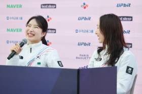 ‘메달 3개’ 화려한 올림픽 데뷔전 마친 김길리 “MVP 받으면 기쁘죠” 