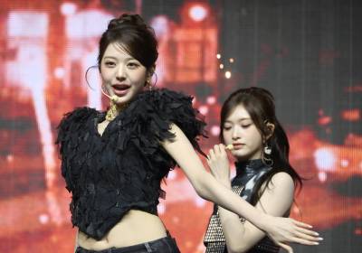 [포토]아이브 장원영, 비주얼 원톱의 열창