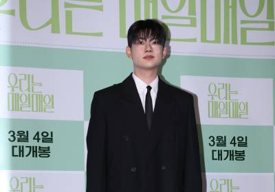 [포토] 류의현, 멋진 코트핏