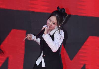 [포토] 초코 윤지, 귀여운 외모에 파워풀한 안무