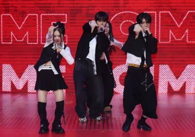 [포토] 초코, 멋진 무대에 집중