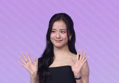 [포토] 블랙핑크 지수, 여신의 손인사