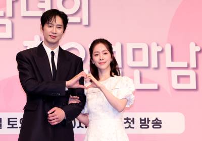 [포토]박성훈 한지민, 우리 만남 응원해 주세요