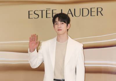 [포토] 진영, 훈훈한 분위기