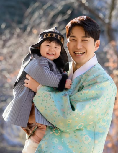 아빠가 또 있네…심형탁 子 하루, 박술녀 한복 입고 ‘인생 첫 돌’ [IS하이컷]