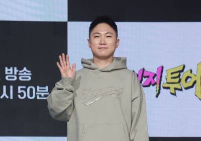 [포토] 빠니보틀, 귀여운 손인사