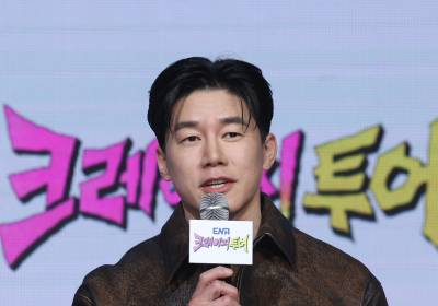 [포토] 인사말 하는 김무열