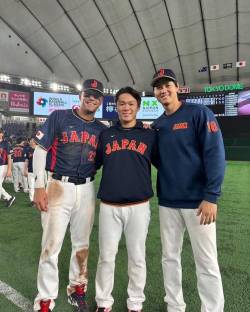 "오타니" "오타니" 버스만 보여도 난리, 일본 WBC 대표팀 경기장에 최소 600명 운집