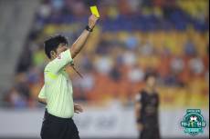 “처음 경험해 본다” K리그 주심이 부상 OUT…2026시즌 1호 교체는 심판 [IS 인천]