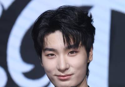 [포토] 빅오션 지석, 잘생긴 손하트 받으세요~