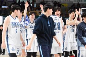 ‘A매치 휴식기 끝’ 어느 팀이 웃을까…프로농구 막판 경쟁 스타트