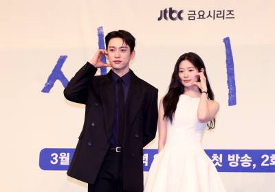 [포토]박진영, 김민주, 제목처럼 빛나는 투샷