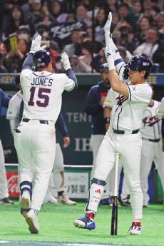 홈런 치고 도루까지? 몸 사리지 않은 한국계 빅리거…위트컴·존스 '진심'을 더했다 [WBC 도쿄]