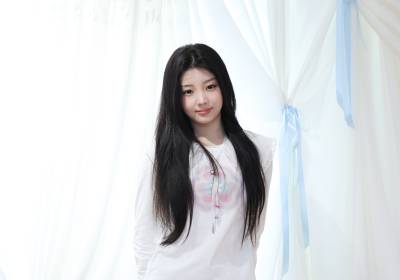 [포토] 아일릿 원희, 사랑스러운 고양이