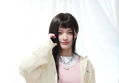 [포토] 아일릿 이로하, 사랑의 볼하트