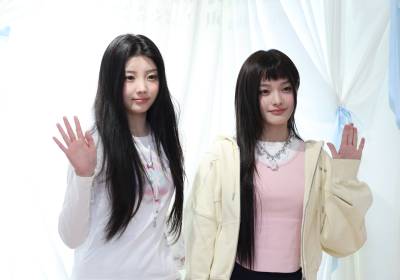 [포토] 아일릿 원희-이로하, 예쁜 애 옆에 예쁜 애