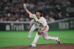 NPB 사와무라상 투수 이토, '오타니 샤라웃' 김혜성 넘지 못했다...도쿄돔 다시 침묵 [WBC]