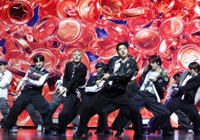 [포토] 누에라, 신나는 무대