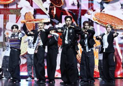 [포토] 누에라, 에너제틱한 무대