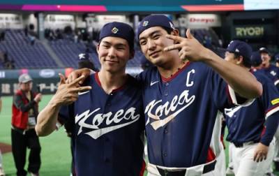 결정적 순간, 이정후가 날았다…한국 8강행 이끈 '플라잉 코리언' [WBC 순간]