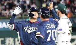 '플라이 투 더 MOON' 韓 역대 최다 타점만큼 빛난 문보경의 "할 수 있다" 투혼