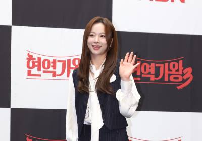 [포토] 솔지, 멋진 손인사