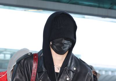 [포토] 엔하이픈 니키, 감으로 걷는 중