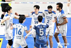 현대캐피탈, '13연패' 최하위 삼성화재에 덜미…대한항공 정규시즌 1위 확정