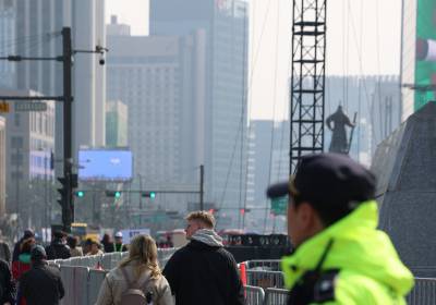 [포토] 경찰 인력 배치된 광화문 광장