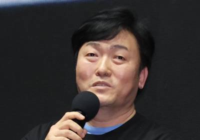 [포토] 인사말 하는 전미도