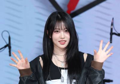 [포토] 레이턴시 희연, 멋진 기타 연주 기대해 주세요