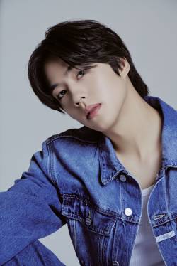 조한결 “BTS 진이 추구미... 최애곡은 ‘다이너마이트’” [인터뷰 ①]